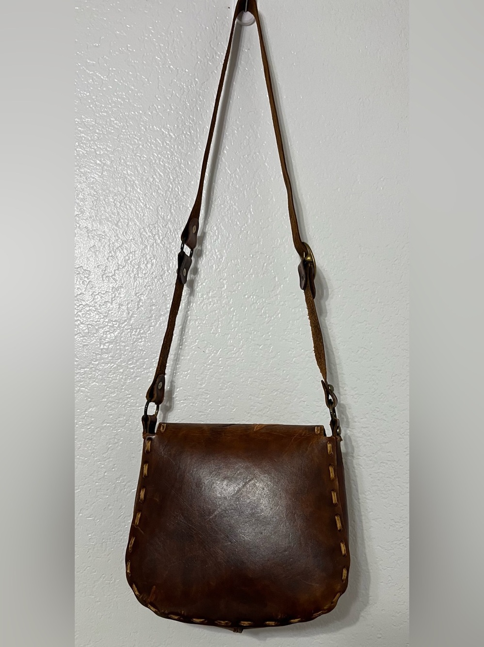 Tooled Leather Floral Crossbody Saddle Bag Brown Boho Western Vintage Style - Picture 4 of 11